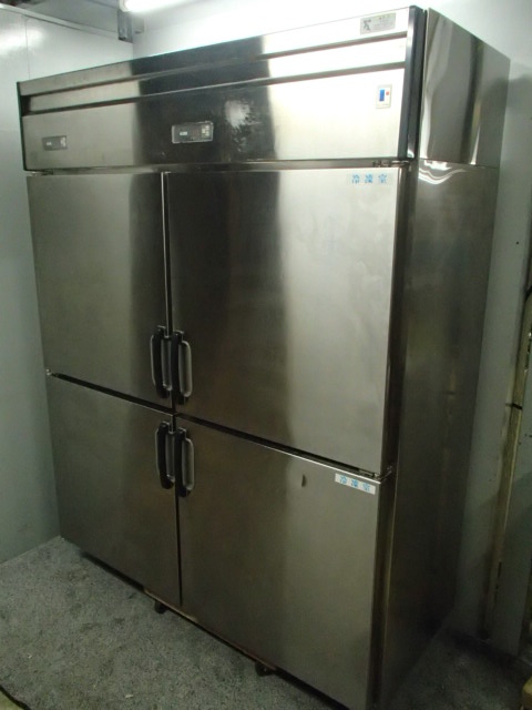 フジマック FR1565F2H 縦型冷凍冷蔵庫（4枚扉） '05年 - 中古厨房機器.net